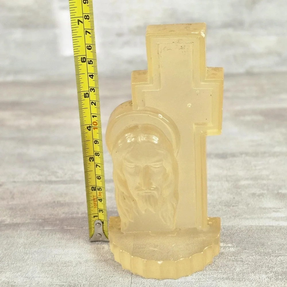 Vintage MCM Lucite Face Of Jesus Christ W. Cross Christian Crucifix Clear Yellow